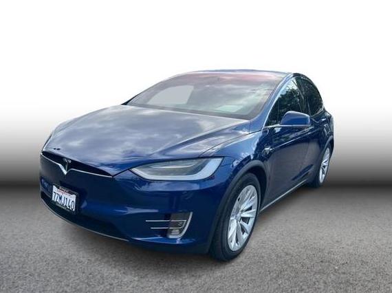TESLA MODEL X 2018 5YJXCAE26JF104503 image